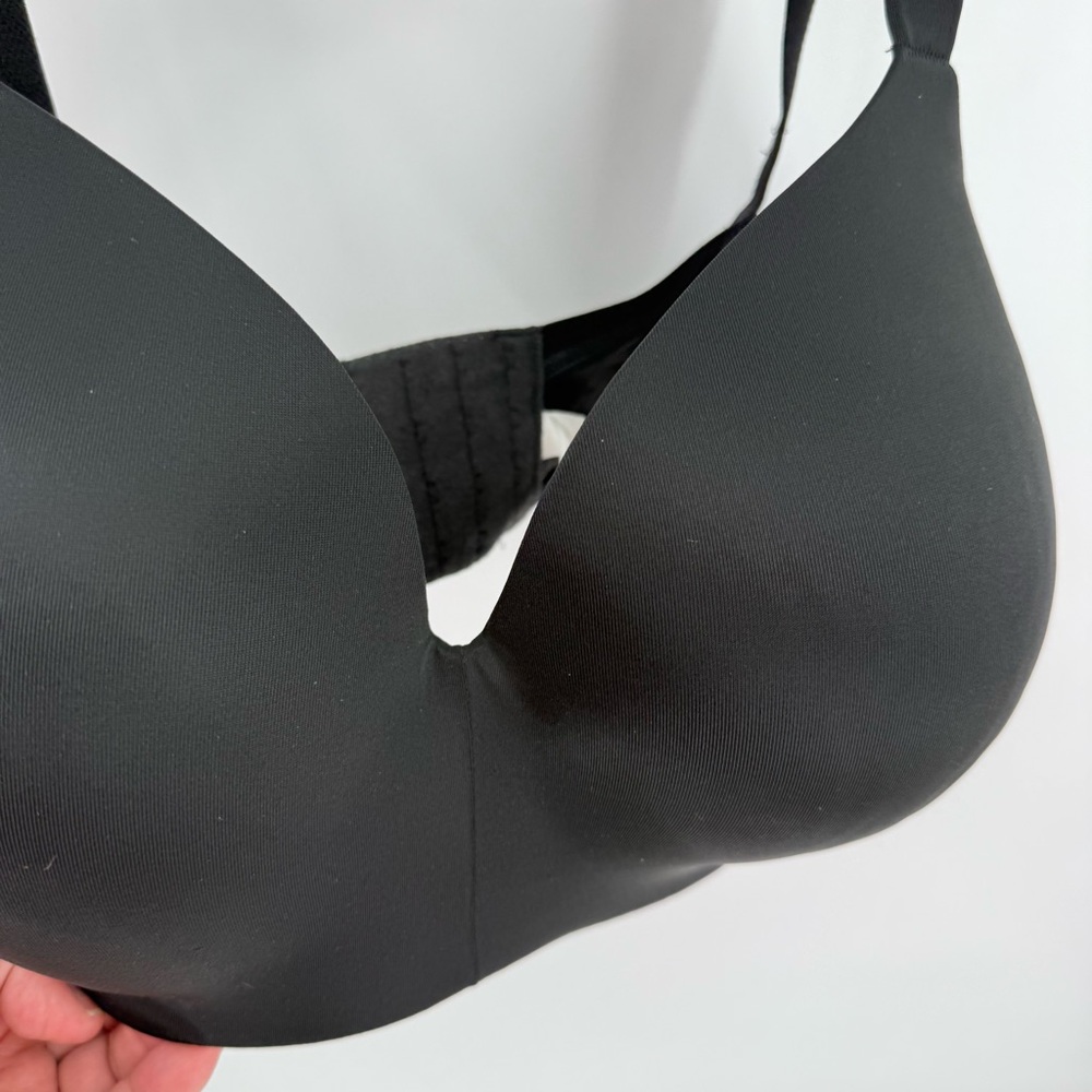 CACIQUE SIMPLY WIRE FREE TSHIRT BRA Size 38DDD Black Full Coverage Back Closure - Picture 3 of 6